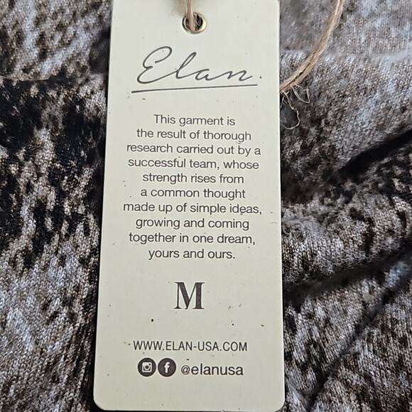 NWT Elan Snake Printed Dolman Top Sz Medium in Taupe - Picture 3 of 9